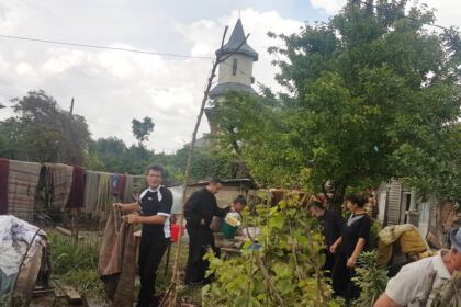 Arhiepiscopia Dunării de Jos este lângă familiile greu încercate de la Corod – fotografia 5
