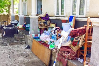 Mobilizare exemplară a preoților și credincioșilor din protopopiatul Covurlui pentru sprijinirea sinistraților din Corod – fotografia 26