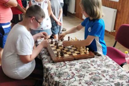 Concursul de tenis de masă şi şah, „Tinereţe şi credinţă“, ediţia a IV-a, în Protoieria Nicoreşti – fotografia 6