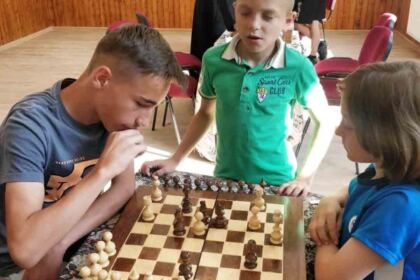 Concursul de tenis de masă şi şah, „Tinereţe şi credinţă“, ediţia a IV-a, în Protoieria Nicoreşti – fotografia 7