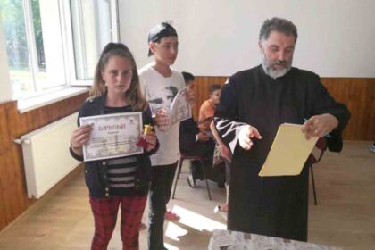 Concursul de tenis de masă şi şah, „Tinereţe şi credinţă“, ediţia a IV-a, în Protoieria Nicoreşti – fotografia 10
