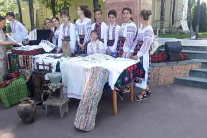 Satul românesc – izvor de identitate – fotografia 2
