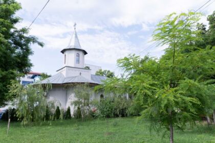 Capela Spitalului de copii „Sfântul Ioan“ din Galaţi şi-a sărbătorit cel de-al doilea ocrotitor spiritual – fotografia 1