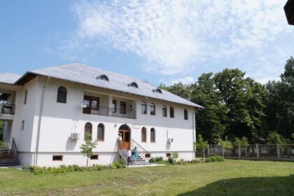 Activităţi la Centrului multifuncţional de servicii sociale „Speranţe pentru vârsta a III-a“ din Galaţi – fotografia 1