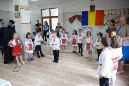 Activităţi la Centrului multifuncţional de servicii sociale „Speranţe pentru vârsta a III-a“ din Galaţi – fotografia 4