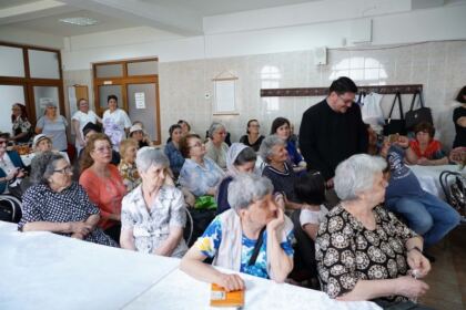 Activităţi la Centrului multifuncţional de servicii sociale „Speranţe pentru vârsta a III-a“ din Galaţi – fotografia 6