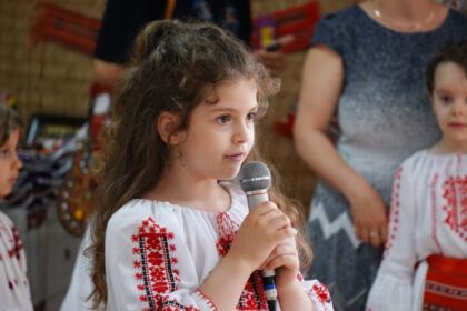 Activităţi la Centrului multifuncţional de servicii sociale „Speranţe pentru vârsta a III-a“ din Galaţi – fotografia 10