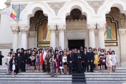 Te Deum pentru absolvenţii Facultăţii de Medicină şi Farmacie din Galaţi – fotografia 10