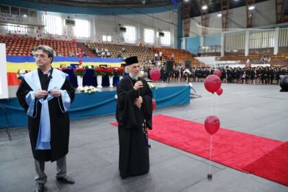 Te Deum pentru absolvenţii Facultăţii de Medicină şi Farmacie din Galaţi – fotografia 16