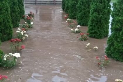 Continuă ajutorarea celor afectaţi de inundaţii la Corod – fotografia 2
