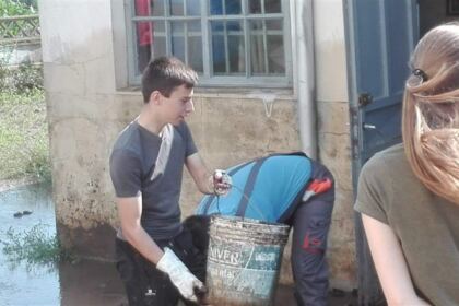 Continuă ajutorarea celor afectaţi de inundaţii la Corod – fotografia 8