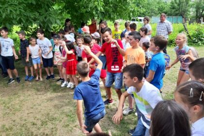 Tabără de vară în parohia Bereşti Târg din judeţul Galaţi – fotografia 14