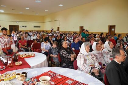 Concert dedicat Zilei Naționale a Portului Tradițional în Eparhia Dunării de Jos – fotografia 7