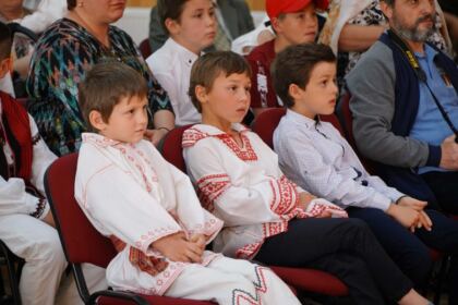 Concert dedicat Zilei Naționale a Portului Tradițional în Eparhia Dunării de Jos – fotografia 10