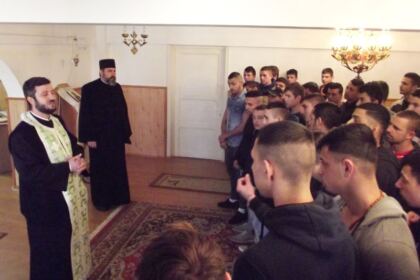 Activităţi social-filantropice la Duminica Înfricoşătoarei Judecăţi în Arhiepiscopia Dunării de Jos – fotografia 2