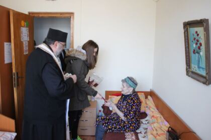 Activităţi social-filantropice la Duminica Înfricoşătoarei Judecăţi în Arhiepiscopia Dunării de Jos – fotografia 5