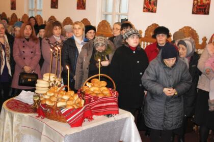 Zi de sărbătoare pentru biserica persoanelor cu dizabilităţi din Brăila – fotografia 6