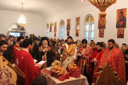Zi de sărbătoare pentru biserica persoanelor cu dizabilităţi din Brăila – fotografia 7