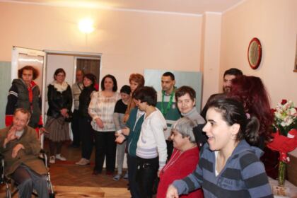 Zi de sărbătoare pentru biserica persoanelor cu dizabilităţi din Brăila – fotografia 2