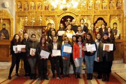 „Îţi mulţumesc, Mamă!“, în versuri emoţionante şi duioase – fotografia 24