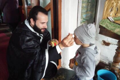Activităţi pastoral-misionare, medicale şi social-filantropice în satele din Eparhia Dunării de Jos – fotografia 8