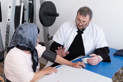 Activităţi pastoral-misionare, medicale şi social-filantropice în satele din Eparhia Dunării de Jos – fotografia 8