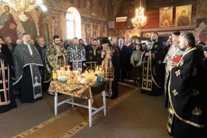 Activităţi pastoral-misionare, medicale şi social-filantropice în satele din Eparhia Dunării de Jos – fotografia 13
