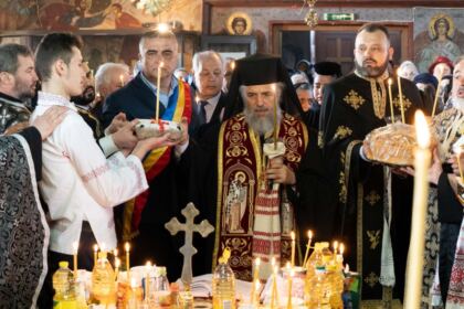 Activităţi pastoral-misionare, medicale şi social-filantropice în satele din Eparhia Dunării de Jos – fotografia 14