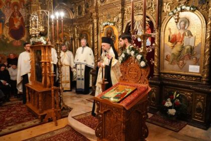 Istorica biserică Buna Vestire din Galaţi şi-a sărbătorit hramul – fotografia 14