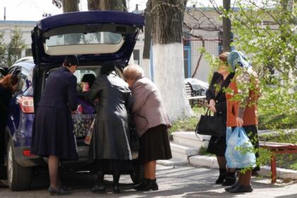 Istorica biserică Buna Vestire din Galaţi şi-a sărbătorit hramul – fotografia 2