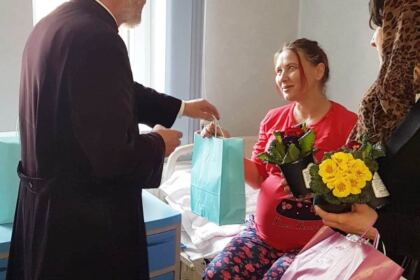 Istorica biserică Buna Vestire din Galaţi şi-a sărbătorit hramul – fotografia 7