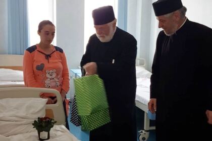 Istorica biserică Buna Vestire din Galaţi şi-a sărbătorit hramul – fotografia 8