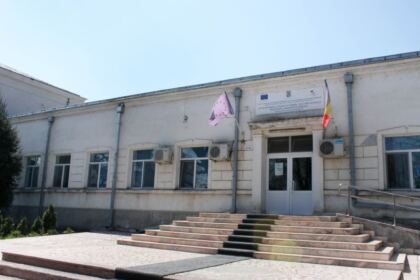 Acţiuni social-filantropice în Duminica Sfintei Cruci în Eparhia Dunării de Jos – fotografia 1