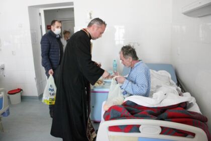 Acţiuni social-filantropice în Duminica Sfintei Cruci în Eparhia Dunării de Jos – fotografia 8