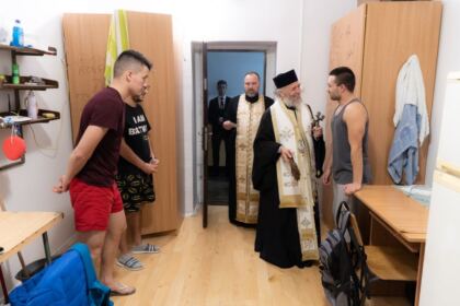 Căminele Universităţii „Dunărea de Jos“ din Galaţi au fost binecuvântate – fotografia 19