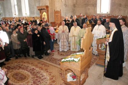 Parohia „Sf. Stelian“ din Galaţi şi-a serbat ocrotitorul spiritual prin deosebite activităţi culturale şi social-filantropice la Centrul „Speranţe pentru vârsta a III-a“ – fotografia 14