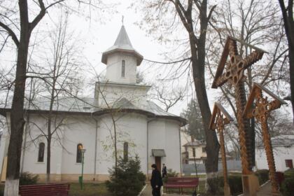 La Galaţi a avut loc cea de-a 19-a ediţie a Simpozionului naţional interseminarial – fotografia 2