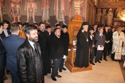 La Galaţi a avut loc cea de-a 19-a ediţie a Simpozionului naţional interseminarial – fotografia 10