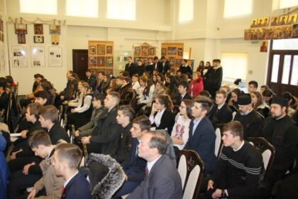 La Galaţi a avut loc cea de-a 19-a ediţie a Simpozionului naţional interseminarial – fotografia 19