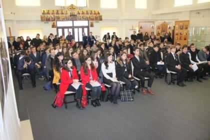 La Galaţi a avut loc cea de-a 19-a ediţie a Simpozionului naţional interseminarial – fotografia 26