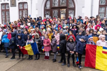 Sfântul Apostol Andrei cinstit de seminariştii gălăţeni – fotografia 25