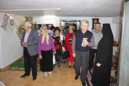 Persoanele vârstnice au fost sărbătorite la Centrul Multifuncţional de Servicii Sociale „Speranţe Pentru Vârsta a III-a“ – fotografia 20