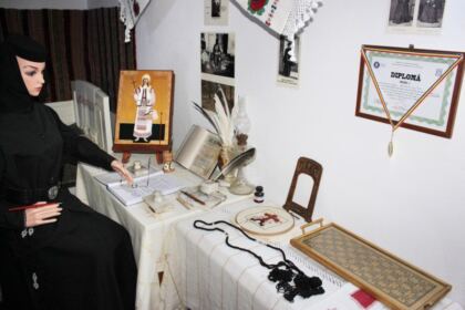 Persoanele vârstnice au fost sărbătorite la Centrul Multifuncţional de Servicii Sociale „Speranţe Pentru Vârsta a III-a“ – fotografia 27