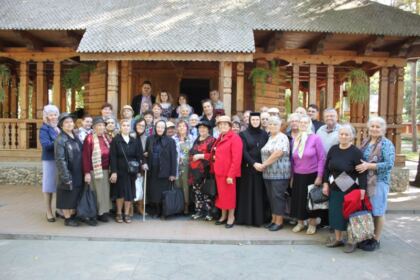 Persoanele vârstnice au fost sărbătorite la Centrul Multifuncţional de Servicii Sociale „Speranţe Pentru Vârsta a III-a“ – fotografia 36