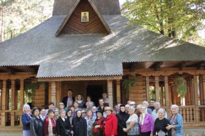 Persoanele vârstnice au fost sărbătorite la Centrul Multifuncţional de Servicii Sociale „Speranţe Pentru Vârsta a III-a“ – fotografia 37