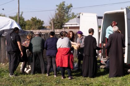 Acţiune filantropică desfăşurată în Insula Mare a Brăilei – fotografia 15