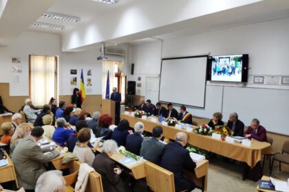Zi de bucurie şi de binecuvântare pentru elevii Colegiului Naţional „Gheorghe Munteanu Murgoci“ din Brăila – fotografia 3