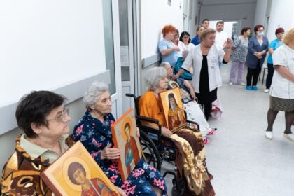 Slujbă misionară şi parteneriat pentru semeni aflați în suferință – fotografia 28