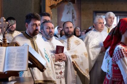 Conferinţă semestrială şi sfinţirea aşezământului parohial din localitatea Frumuşiţa, Protopopiatul Târgu Bujor, judeţul Galaţi – fotografia 22