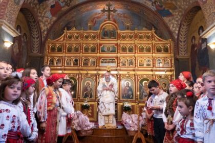 Conferinţă semestrială şi sfinţirea aşezământului parohial din localitatea Frumuşiţa, Protopopiatul Târgu Bujor, judeţul Galaţi – fotografia 31